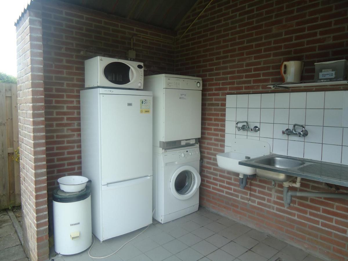Chalets Op Minicamping Dorpszicht Gapinge ภายนอก รูปภาพ
