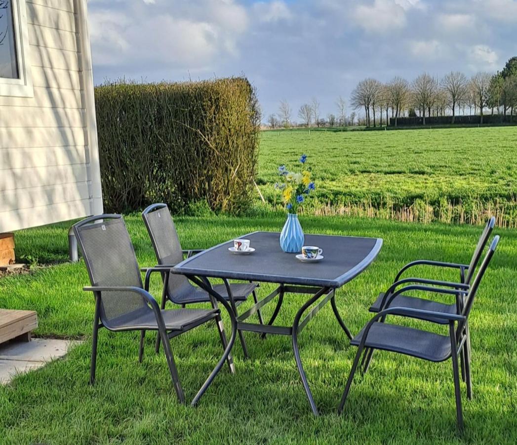 Chalets Op Minicamping Dorpszicht Gapinge ภายนอก รูปภาพ