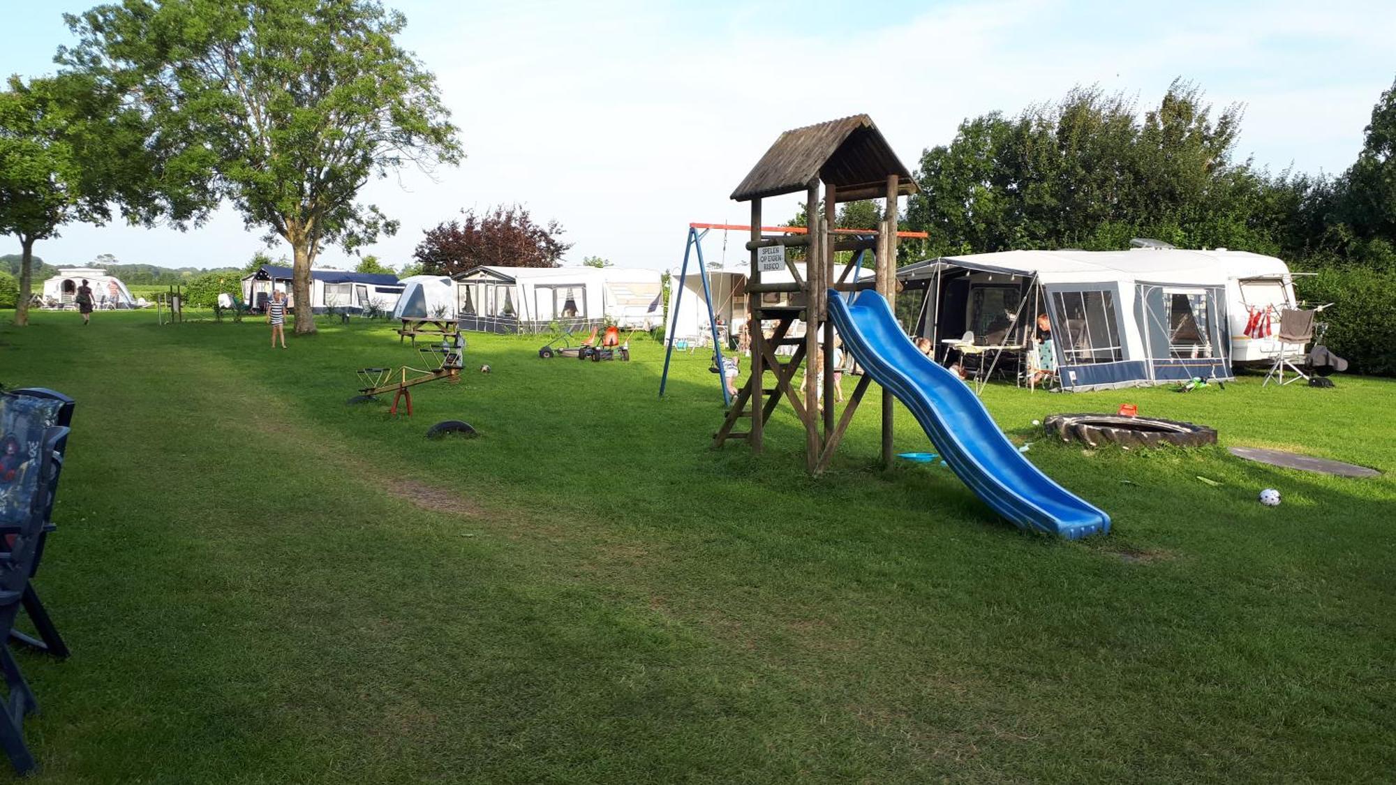Chalets Op Minicamping Dorpszicht Gapinge ภายนอก รูปภาพ